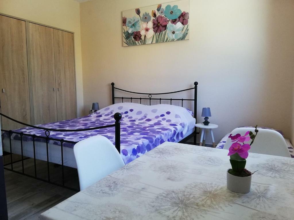 Studio Apartment Palmira Ližnjan Екстериор снимка